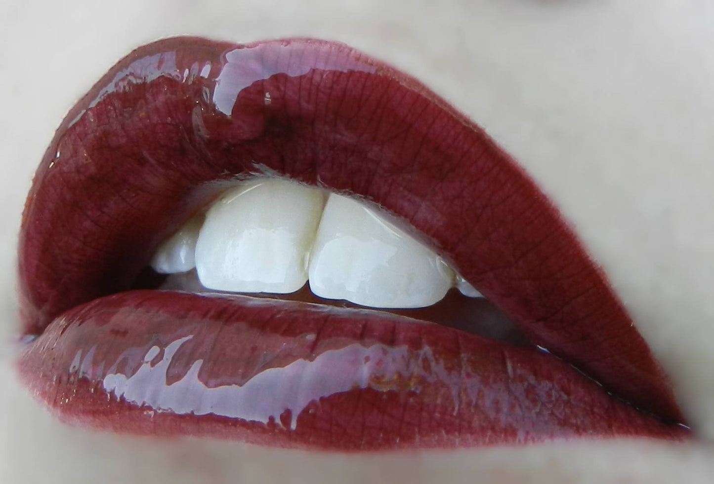 LipSense Trio (Mulled Wine) Lip Color, Glossy Gloss and Ooops Remover Set