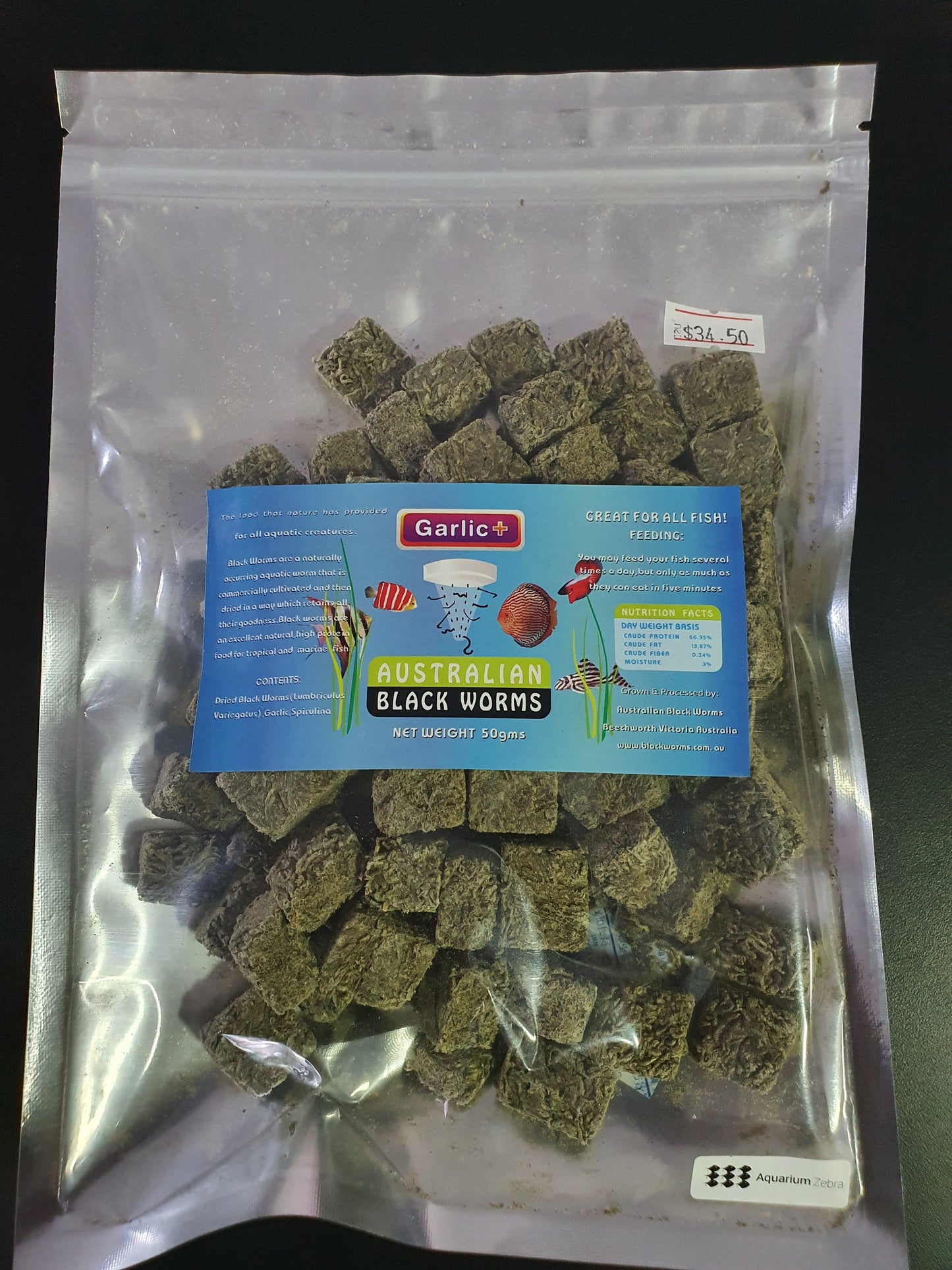 Australian Black Worms Cube