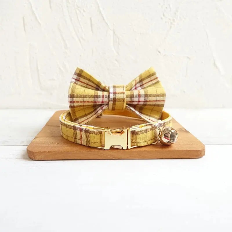 Velvet Pattern Cat Collar w/ Bowtie - Engrave Your Pet's ID GROOMY